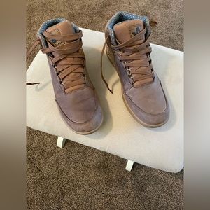 Forsake mens boots , Phil Mid, size 10 Brown -in great shape!